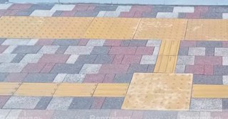 Купить тактильную бетонную плитку по цене от 727 руб. в Переславле-Залесском