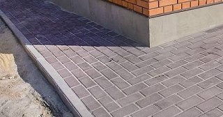 Укладка плитки на отмостку: Цена от 830 руб. в Переславле-Залесском от ТротуарнаяПлитка
